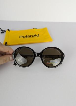 Женские солнцезащитные очки polaroid