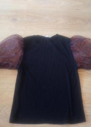 Футболка zara в идеальном состоянии, размер с,м