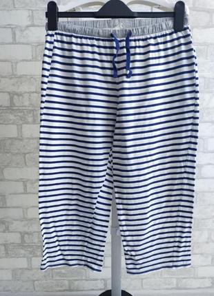 Бриджи пижамные или домашние, укороченные брюки пижамные