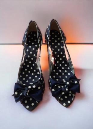 Туфли на каблуке,бренд graffia,италия p.38