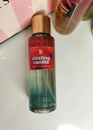 Парфумерний спрей для тіла victoria's secret sizzling vanilla