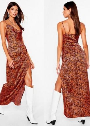 Платьев в бельевом стиле  принт гепард nasty gal(размер 36-38)
