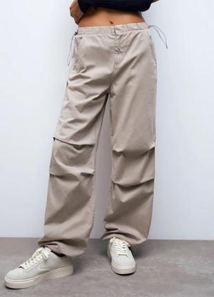 Брюки parachute летние pull &amp; bear