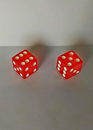 Игровые кубики игральные кости для настольных игр нарды покер 2 шт. 18мм красные4 фото