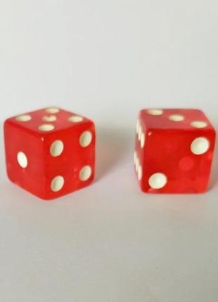 Игровые кубики игральные кости для настольных игр нарды покер 2 шт. 18мм красные3 фото