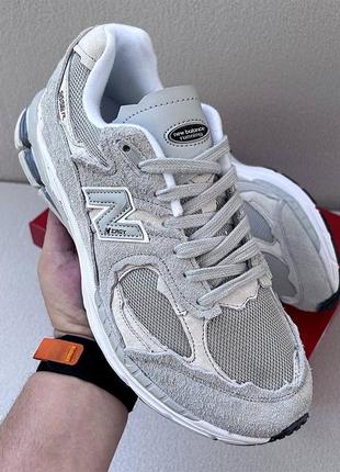 Чоловічі кросівки new balance 2002 r.