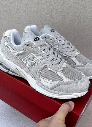 Чоловічі кросівки new balance 2002 r.5 фото