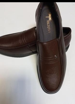 Туфли мужские. кожаные темно коричневые