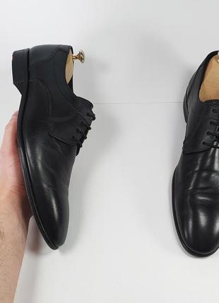 Черные туфли