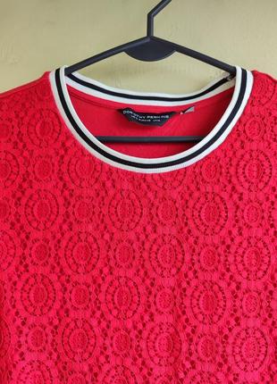 Оригінальний топ майка з мереживом від бренду dorothy perkins3 фото