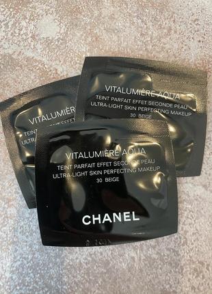 ❗️уцінка❗️chanel - vitalumiere aqua - флюїд для обличчя, пробник, 0.9 ml