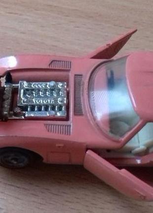 Модель toyota 2000 gt a 29. металл. ссср. 1/43. оригинал. не крашенная