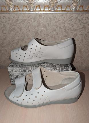 Cosyfeet босоніжки 41-42 р. на широку ногу проблемну