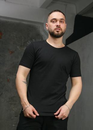 Футболка чоловіча базова intruder чорна