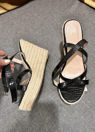 Босоножки босоножки prettylittlething plt