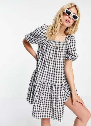 Жіноче вільне плаття з ліхтариками в квадрат qed london asos