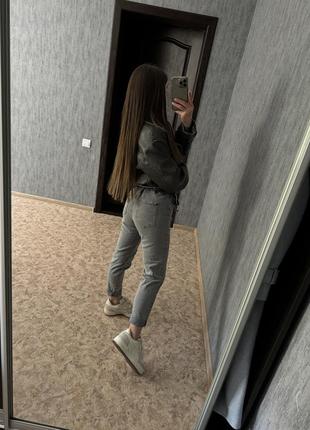 Джинси мом bershka