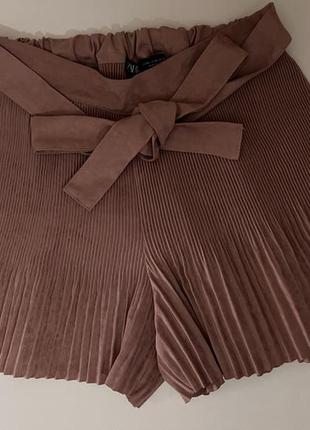 Шорты плиссе zara