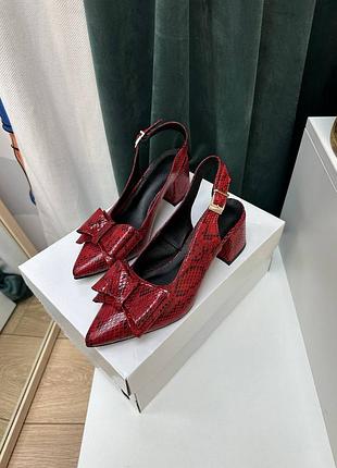 Туфли женские из натуральной кожи