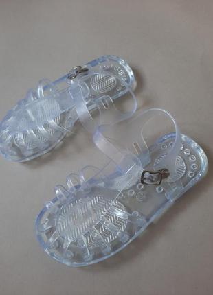 Сандалии резиновые