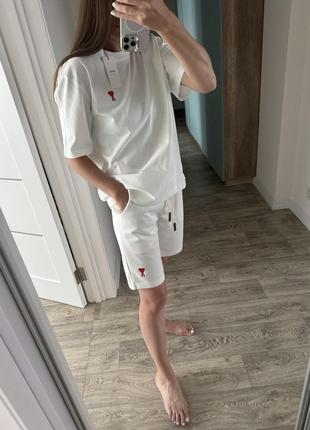 Костюм у стилі ami
