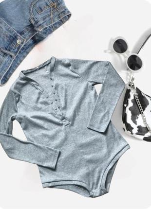 Жіноче боді