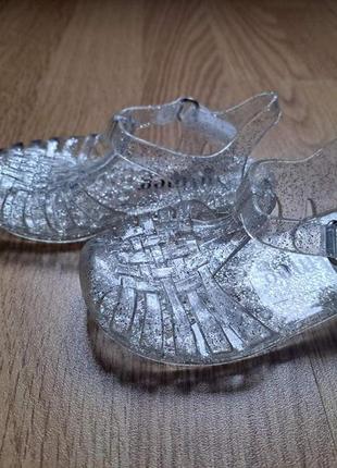 Sale!!! босоножки детские размер 20 (13 см)