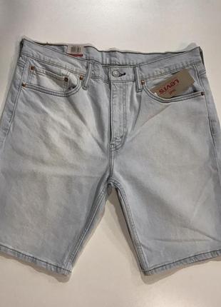 Оригінальні чоловічі шорти levi’s ( розмір 36)
