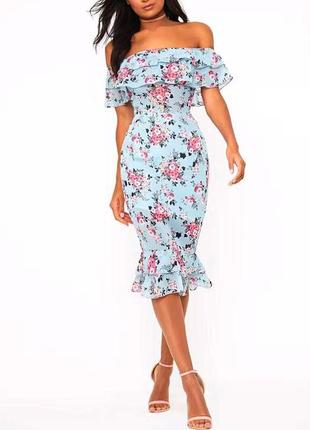 Распродажа платье prettylittlething миди с воланами и открытыми плечами