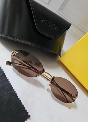 Окуляри сонцезахисні під фенді fendi коричнкві