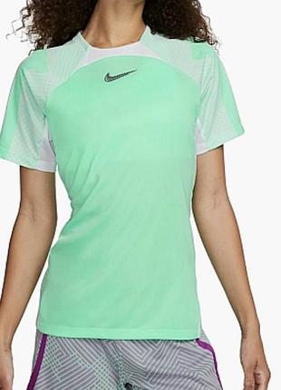 Спортивна футболка nike