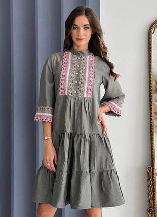 Жіноча сукня з фактурною тканиною 44-50 розміри1 фото