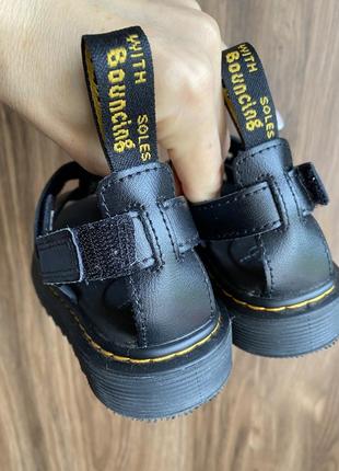 Сандалии dr.martens оригинал 2