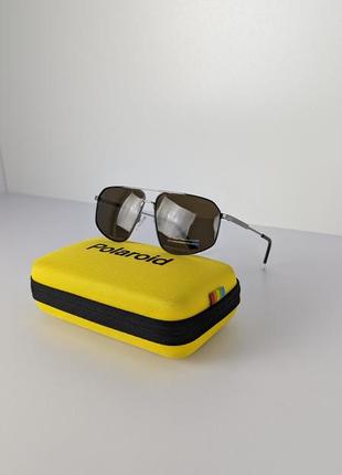 Солнцезащитные очки polaroid