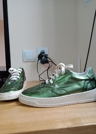 Кеди жіночі