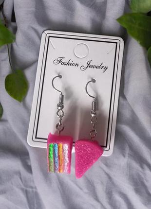 Креативные серьги тортики