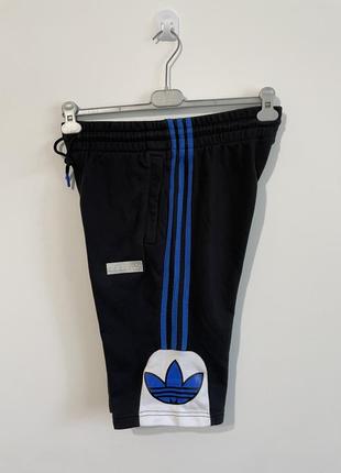 Шорти adidas