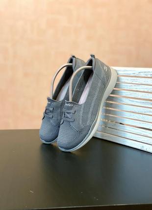 Кроссовки skechers