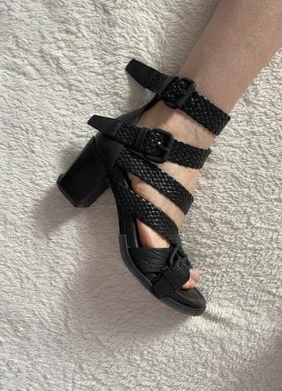 Alexander wang босоножки кожаные о 39-40 оригинал