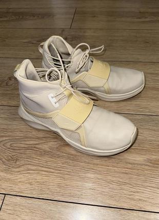 Кросівки puma