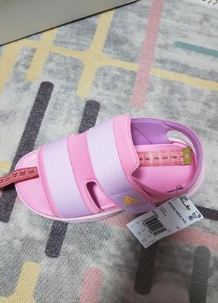 Босоніжки (сандалі) для дівчинки 9