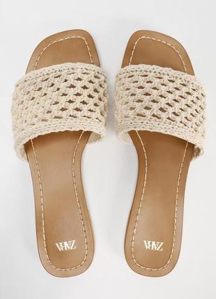 Шлепанцы zara