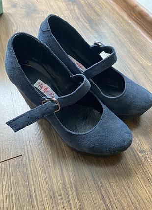 Замшеві натуральні туфельки