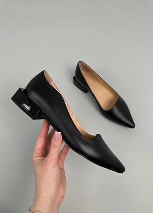 Туфли балетки женские кожаные черные