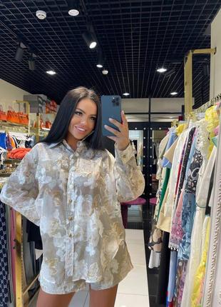 Костюм с шортами в стиле zimmermann