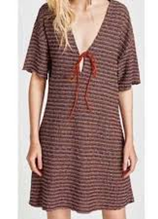 Сукня вільного фасону