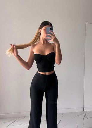 Красивый костюм