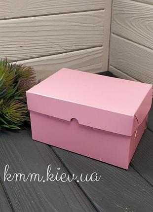 Коробка рожева 160х110х85мм