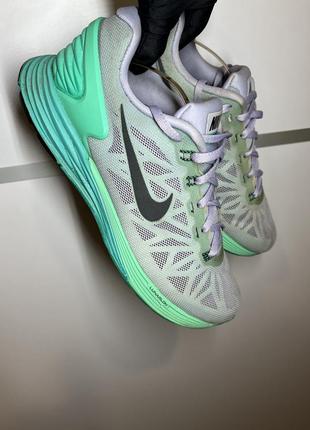 Оригінал жіночі кросівки nike lunarglide size 40 25,5 см iдеал