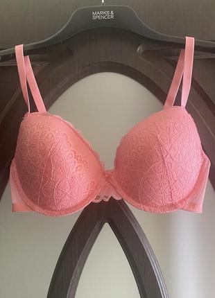 Шикарний, ажурний, бюстгальтер, в ніжно рожевому кольорі, від бренду: george 🌸